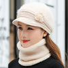 Bonnet casquette et écharpe femmes